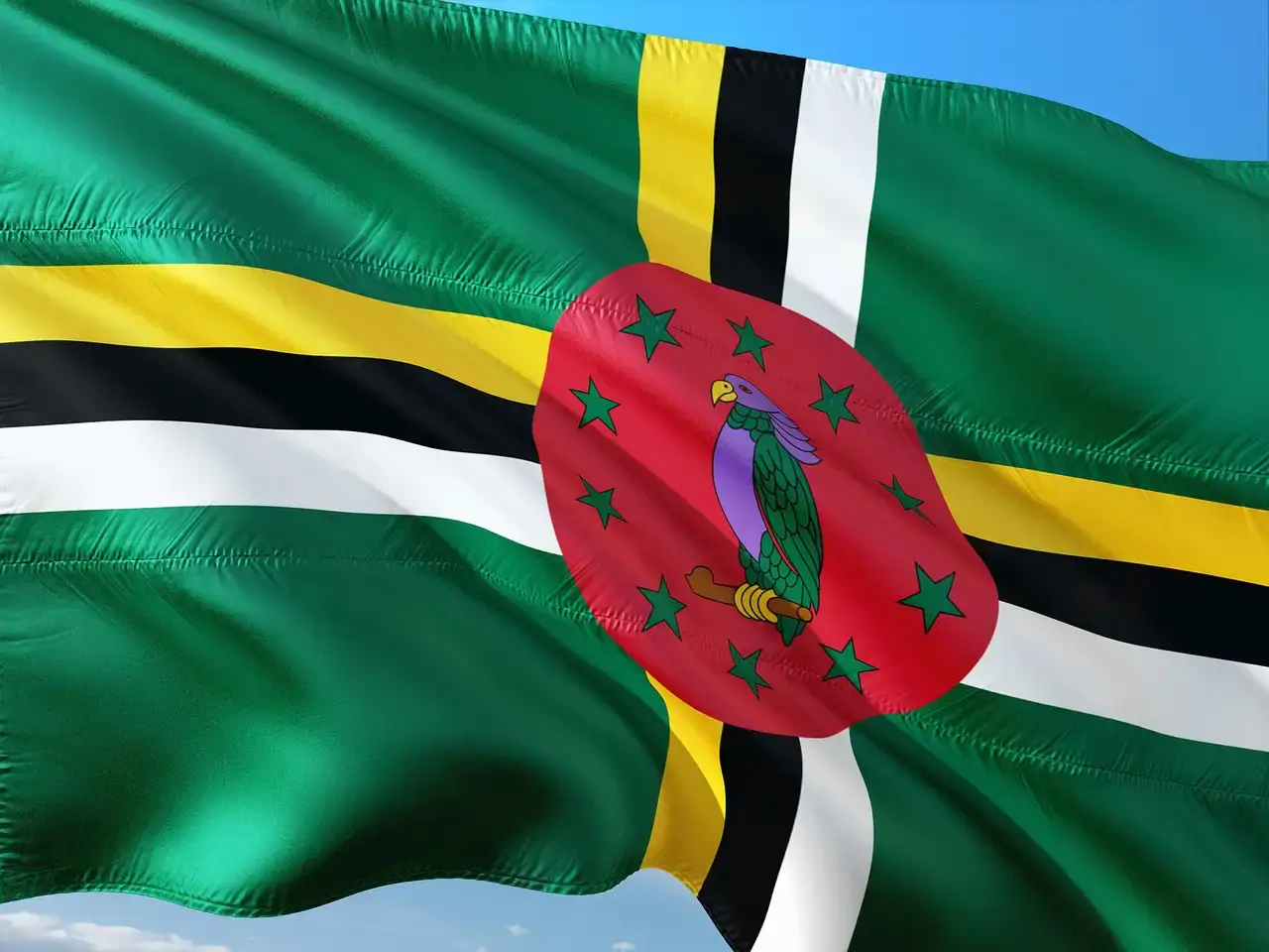 Dominica Flagge © jorono auf Pixabay
