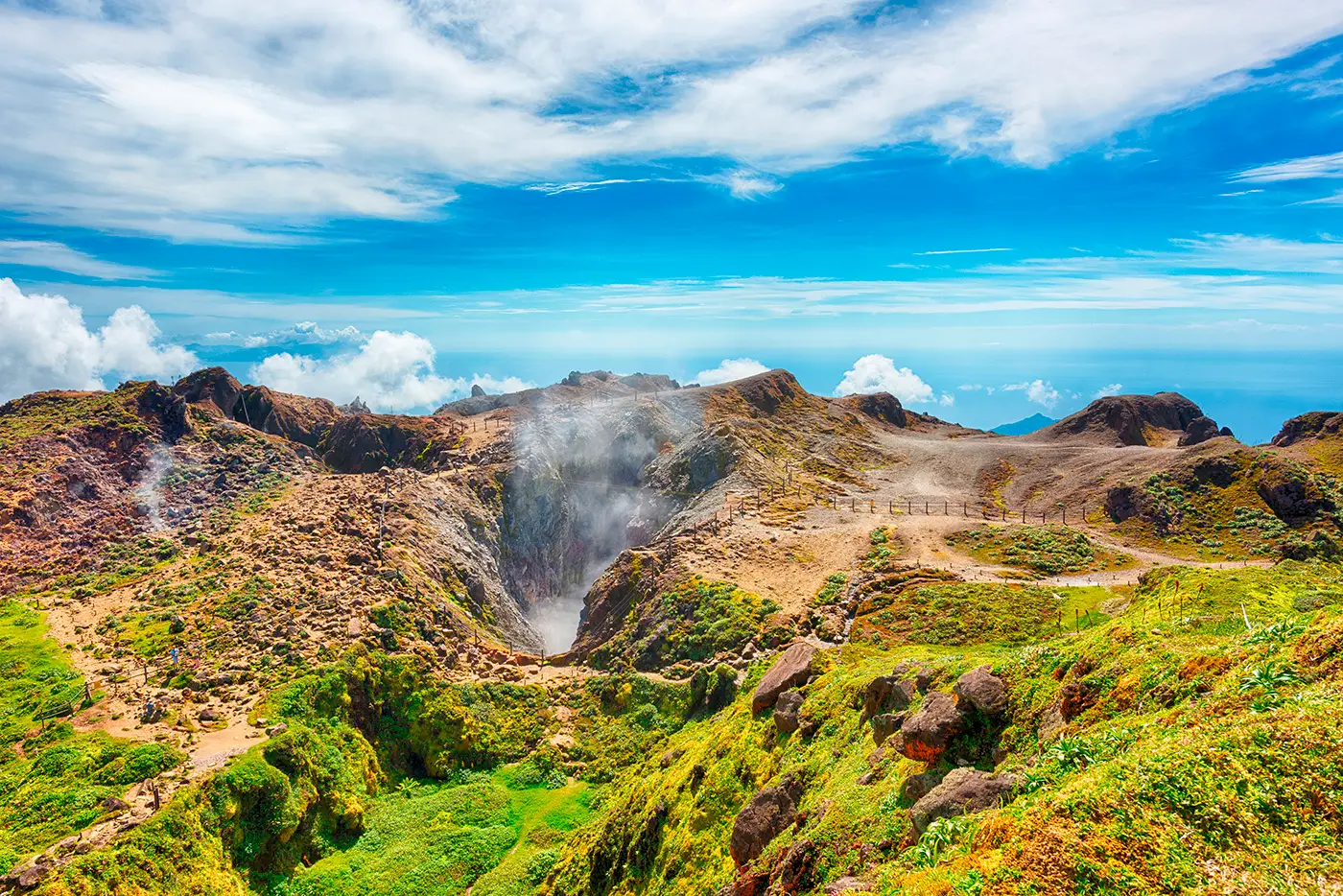 Soufriere Vulkan © AdobeStock - Fyle